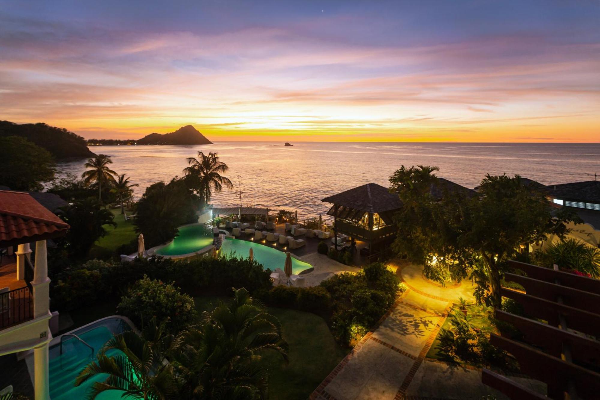 Cap Maison Resort & Spa Cap Estate Екстериор снимка